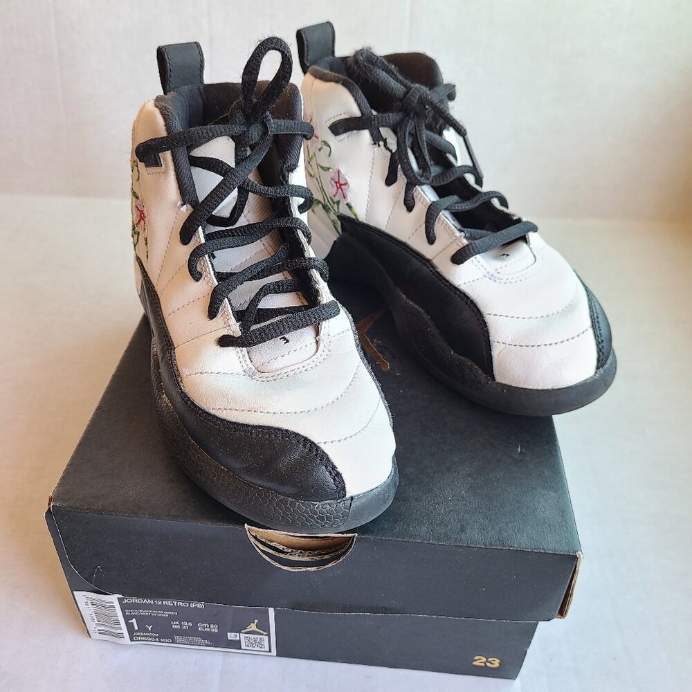 Kids Jordan Air Jordan 12 Retro Floral Pre-School Sneakers